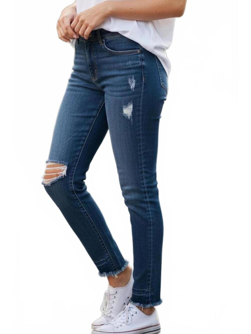 Prosperity Distressed Skinny Jeans Women’s Size 33